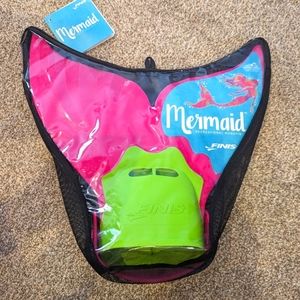 Mermaid Tail by FINIS. PINK AND GREEN. NWT